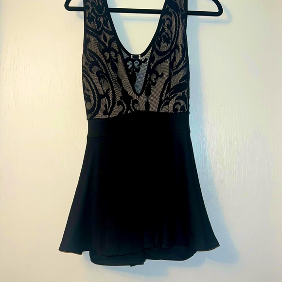 Black Lace Dress. With Shorts built in under neath. Women’s Medium. - Picture 1 of 5